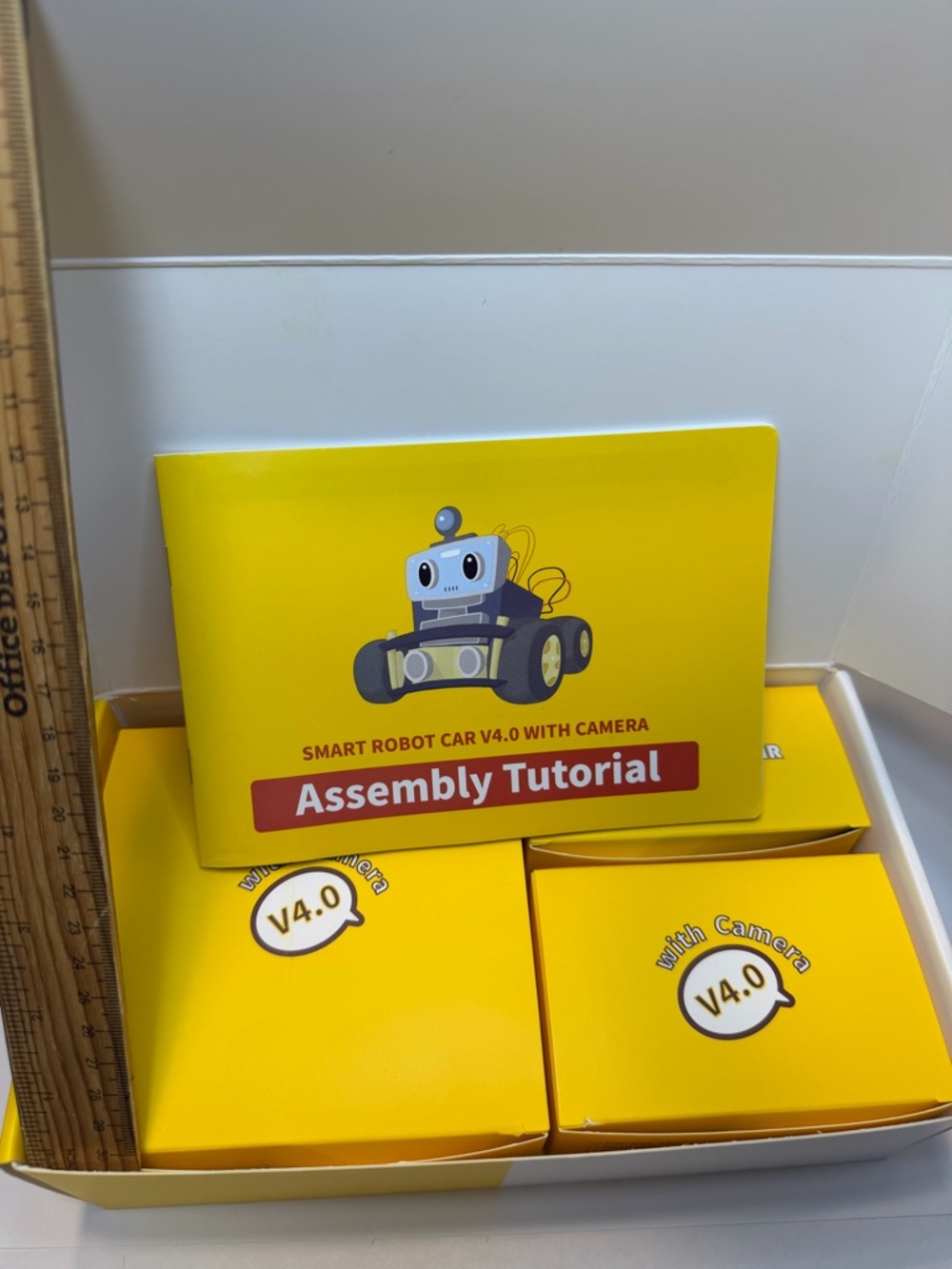 ELEGOO SMART ROBOT CAR V4.0 WITH CAMERA new opened box, S.T.E.M. Robotic Kit - Picture 7 of 14